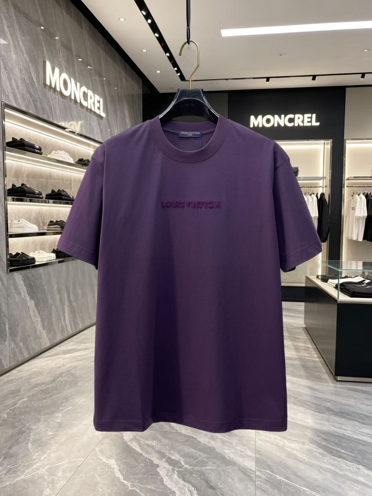 short sleeves